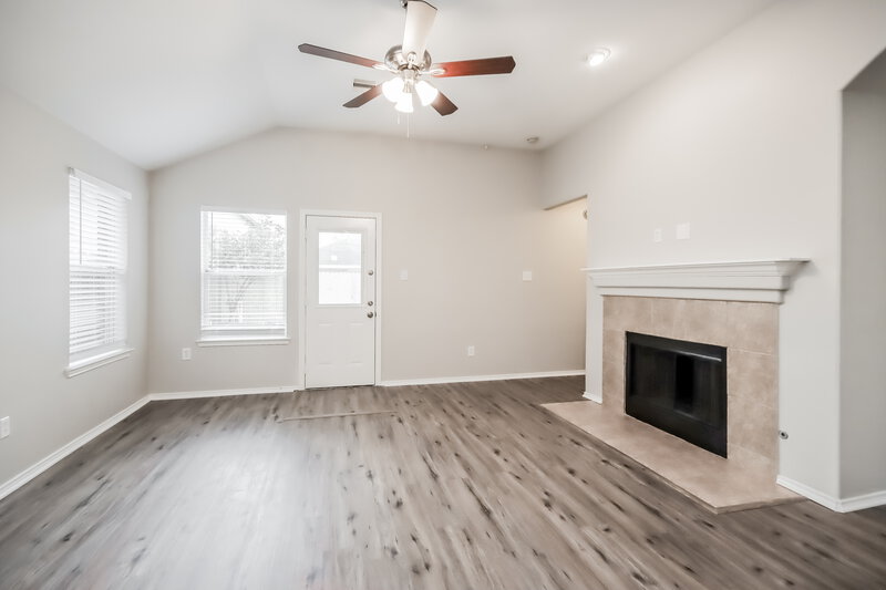 2,200/Mo, 1919 Treasure Mountain Dr Spring, TX 77388 Living Room View