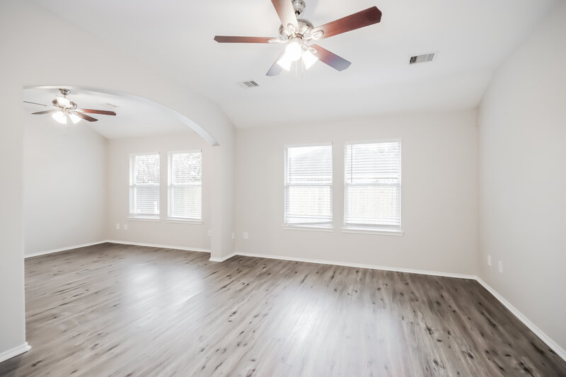 2,200/Mo, 1919 Treasure Mountain Dr Spring, TX 77388 Main Bedroom View