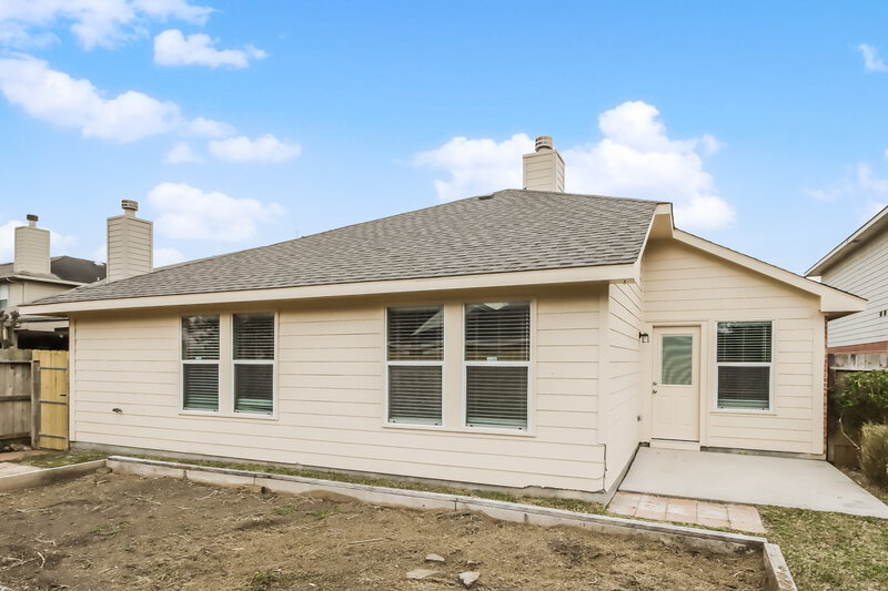 2,200/Mo, 1919 Treasure Mountain Dr Spring, TX 77388 Rear View