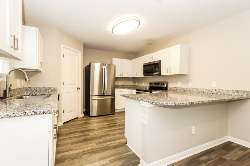 1,470/Mo, 15653 Del Norte Dr Conroe, TX 77306 Kitchen View