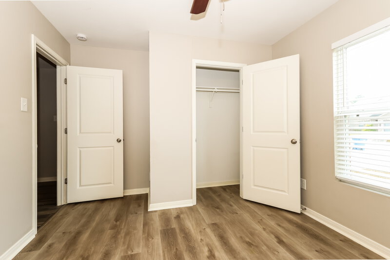 1,470/Mo, 15653 Del Norte Dr Conroe, TX 77306 Bedroom View