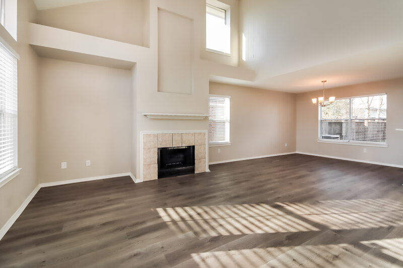 2,405/Mo, 1134 Andover Dr Pearland, TX 77584 Living Room View