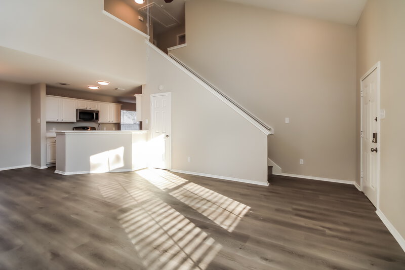 2,405/Mo, 1134 Andover Dr Pearland, TX 77584 Living Room View 2