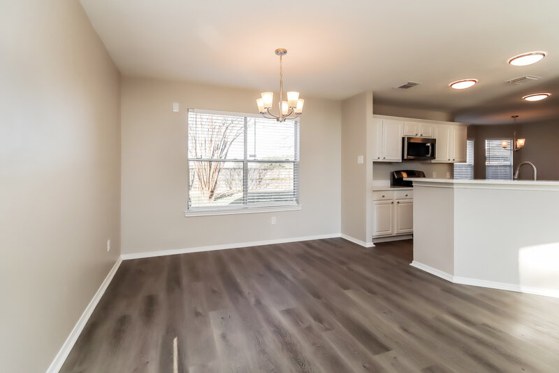 2,405/Mo, 1134 Andover Dr Pearland, TX 77584 Dining Room View 2
