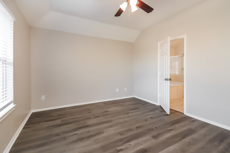 2,405/Mo, 1134 Andover Dr Pearland, TX 77584 Bedroom View 2