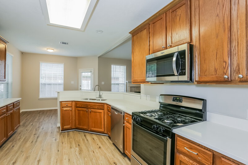 3,460/Mo, 214 Briarwood Ct League City, TX 77573 Kitchen View