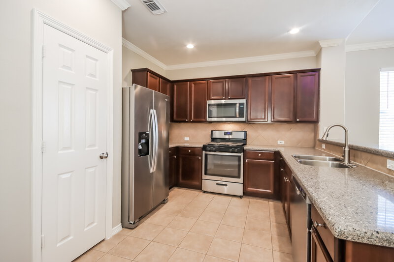 2,120/Mo, 20175 Royal Orchard Dr Porter, TX 77365 Misc View 5