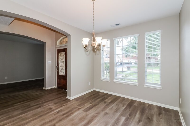 2,705/Mo, 1811 Haversham Ct Fresno, TX 77545 Dining Room View