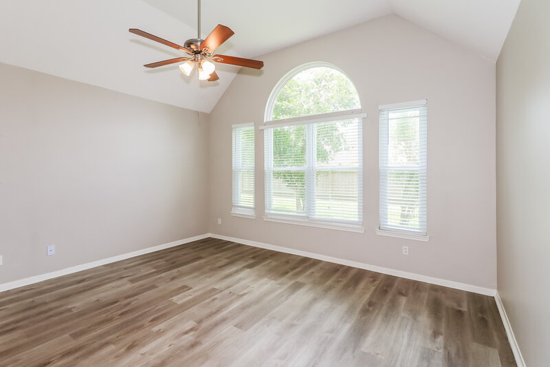 2,705/Mo, 1811 Haversham Ct Fresno, TX 77545 Main Bedroom View 2