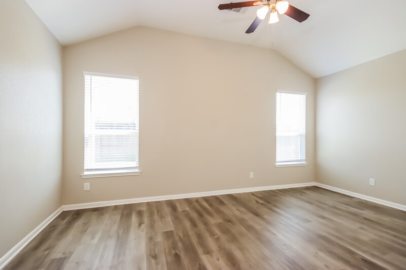 2,280/Mo, 20656 Dunrobin Dr Porter, TX 77365 Main Bedroom View