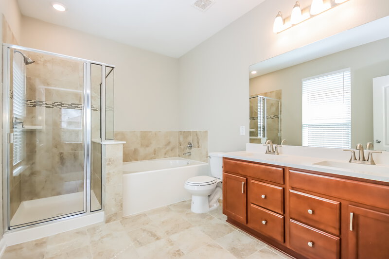 2,280/Mo, 20656 Dunrobin Dr Porter, TX 77365 Main Bathroom View