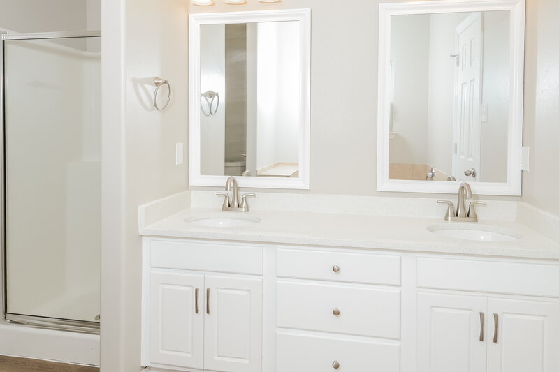 1,795/Mo, 10018 Date Meadow Ln Tomball, TX 77375 Main Bathroom View 2