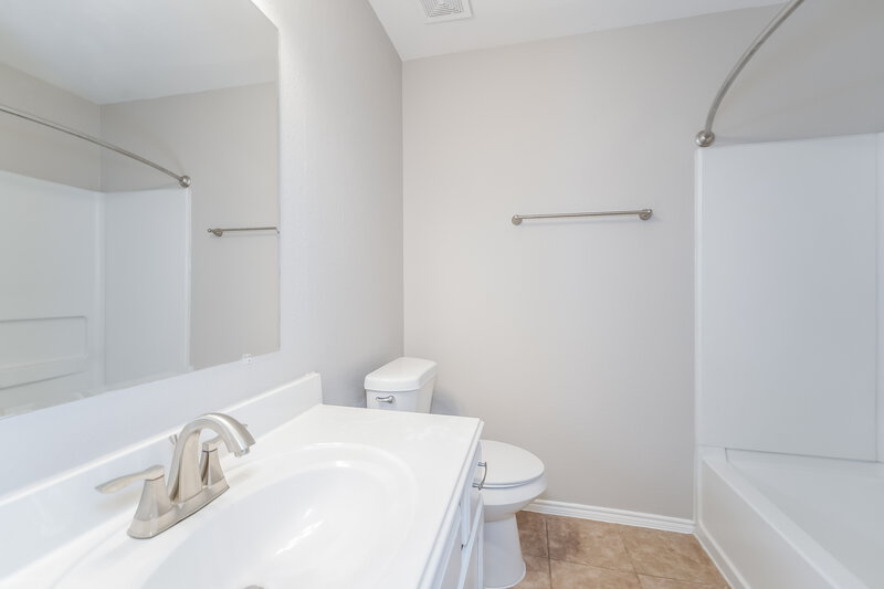 1,970/Mo, 22314 Albee Dr Katy, TX 77449 Bathroom View