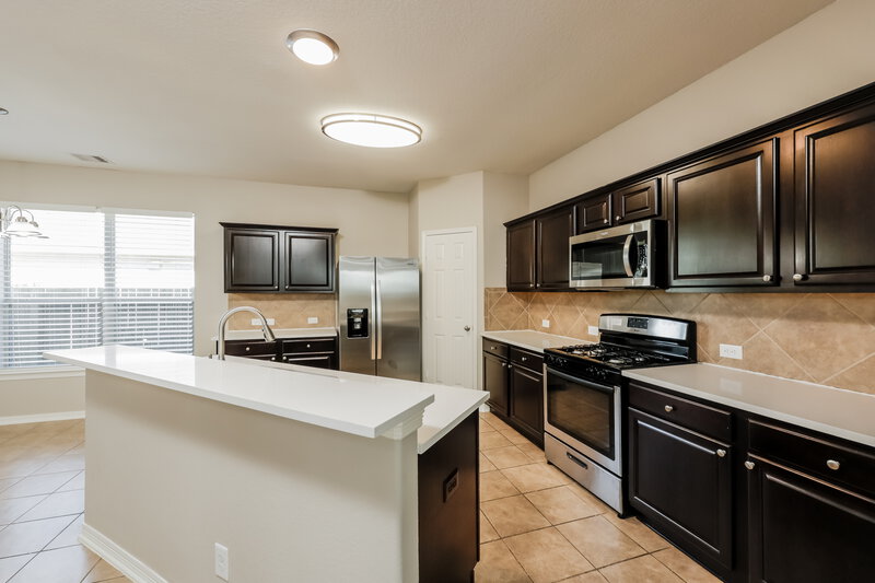 2,065/Mo, 214 Crosby Village Dr Crosby, TX 77532 Kitchen View