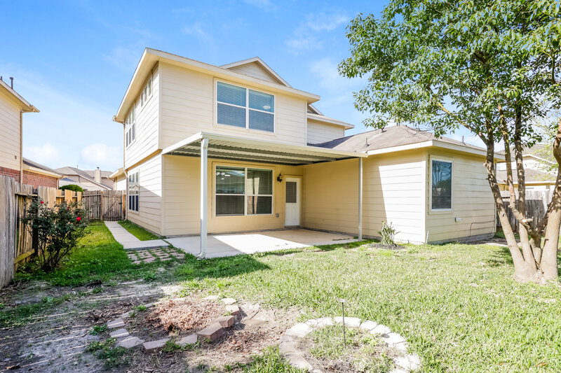 2,065/Mo, 214 Crosby Village Dr Crosby, TX 77532 Rear View