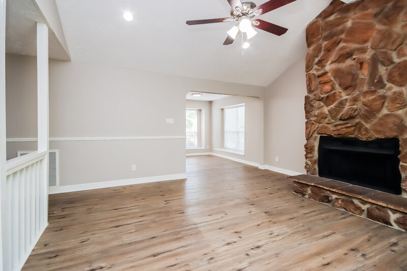 2,020/Mo, 20234 Dawn Mist Dr Humble, TX 77346 Living Room View 2