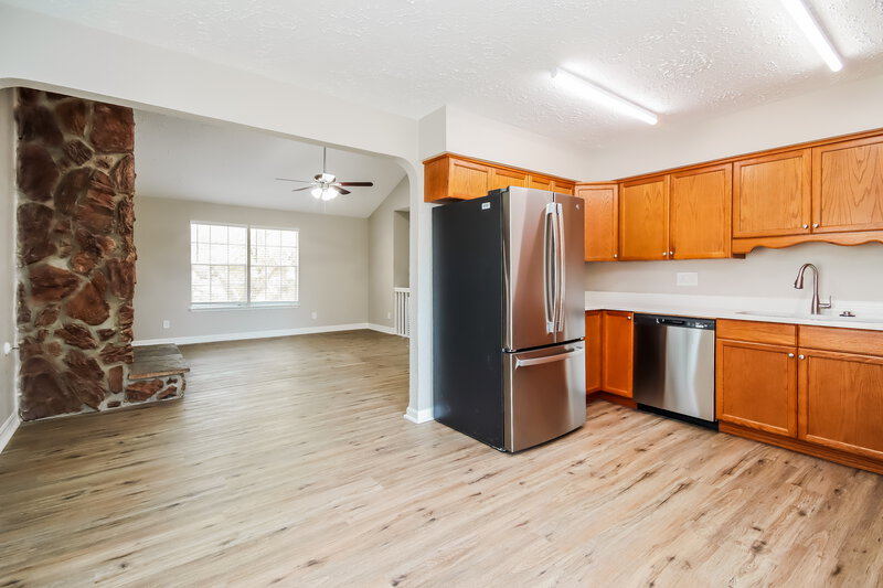 2,020/Mo, 20234 Dawn Mist Dr Humble, TX 77346 Kitchen View 2