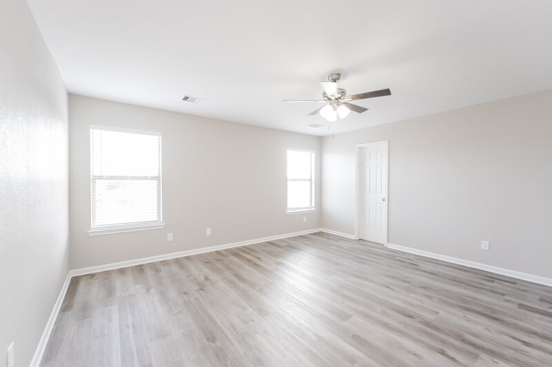 1,965/Mo, 20714 Tayman Oaks Dr Cypress, TX 77433 Main Bedroom View 2