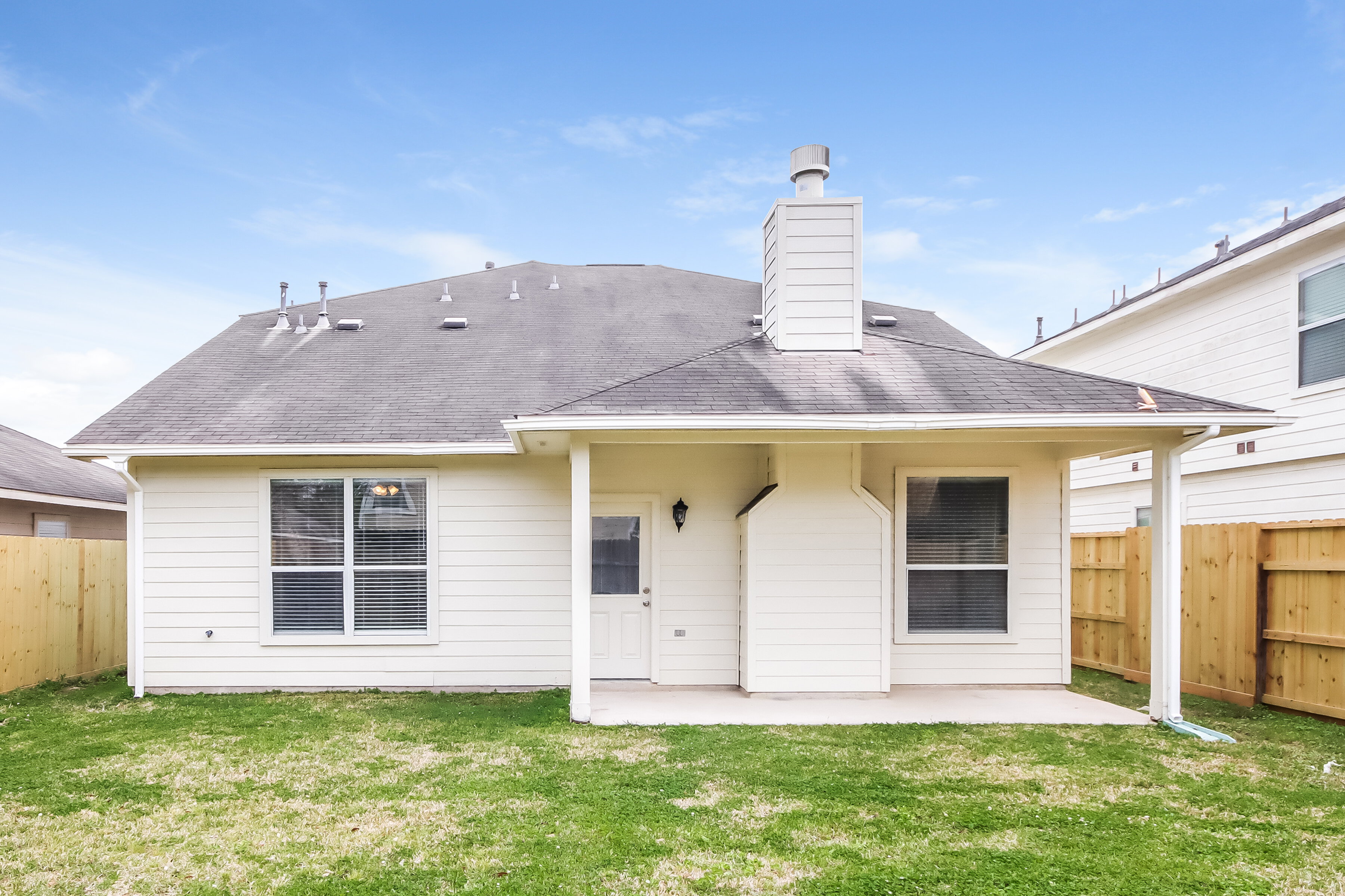 2,335/Mo, 207 Annatto Ln Crosby, TX 77532 Misc View 17