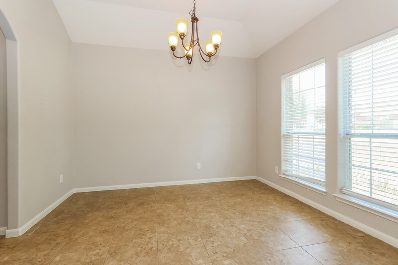 1,825/Mo, 18415 Sunrise Maple Dr Montgomery, TX 77316 Dining Room View