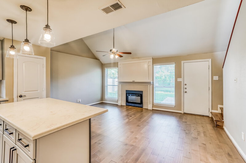 2,225/Mo, 4118 Presidents Dr S Houston, TX 77047 Living Room View