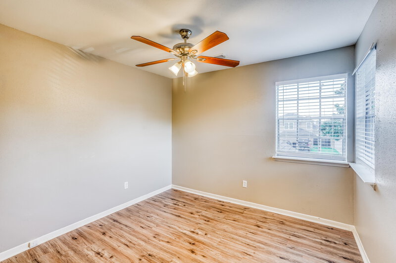 2,225/Mo, 4118 Presidents Dr S Houston, TX 77047 Bedroom View 2
