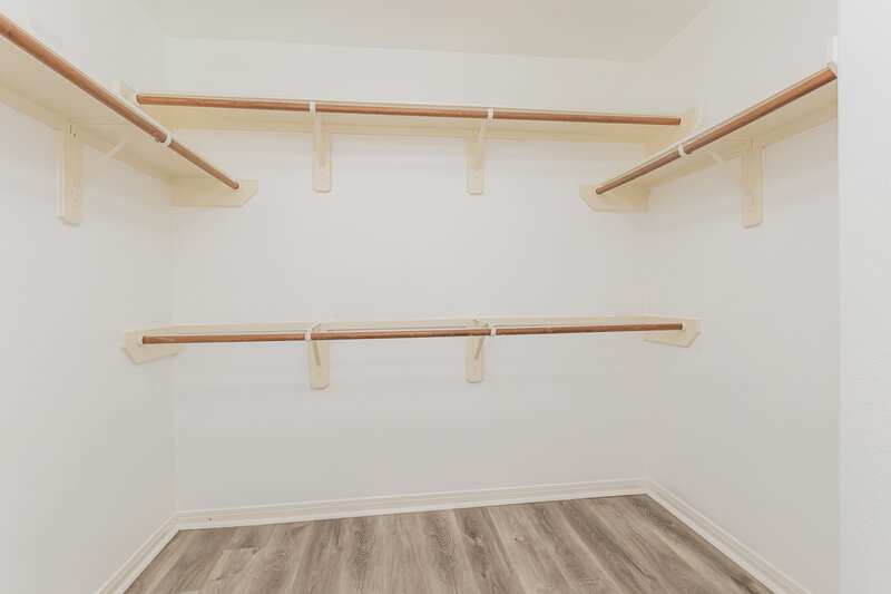 1,890/Mo, 23219 Kimberly Glen Ln Spring, TX 77373 Walk In Closet View