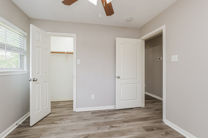 1,890/Mo, 23219 Kimberly Glen Ln Spring, TX 77373 Bedroom View