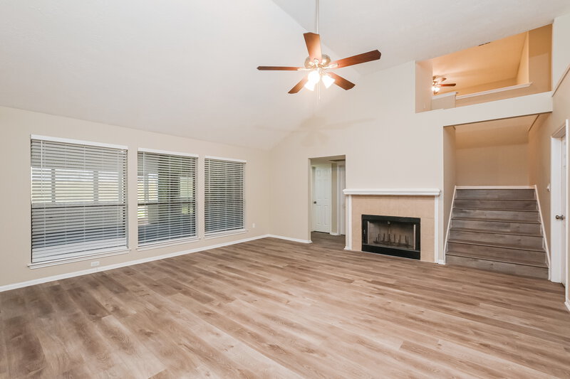 3,290/Mo, 14118 Double Pine Dr Houston, TX 77015 Living Room View