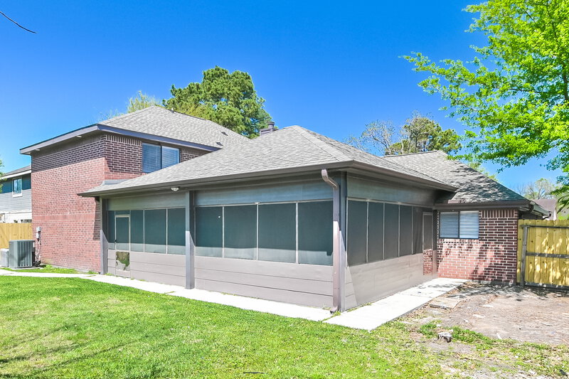 3,290/Mo, 14118 Double Pine Dr Houston, TX 77015 Rear View