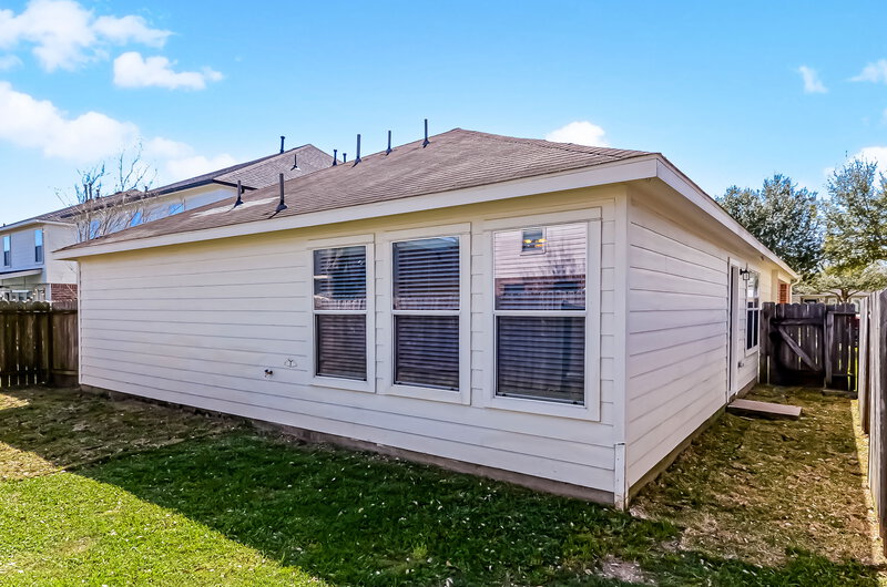 1,915/Mo, 3142 Clipper Winds Way Houston, TX 77084 Rear View