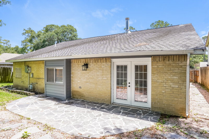 1,990/Mo, 17311 Modbury St Spring, TX 77379 Rear View
