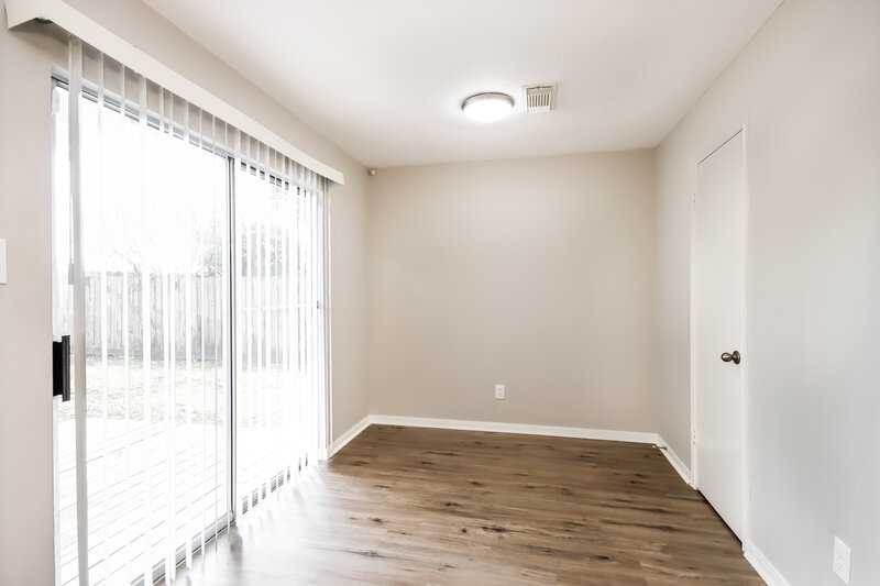 1,745/Mo, 6923 Echo Pines Dr Humble, TX 77346 Breakfast Nook View