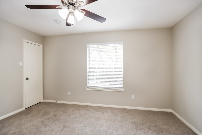 1,745/Mo, 6923 Echo Pines Dr Humble, TX 77346 Bedroom View 2