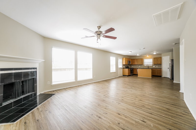 3,880/Mo, 5206 Caymus Dr Spring, TX 77373 Living Room View 2