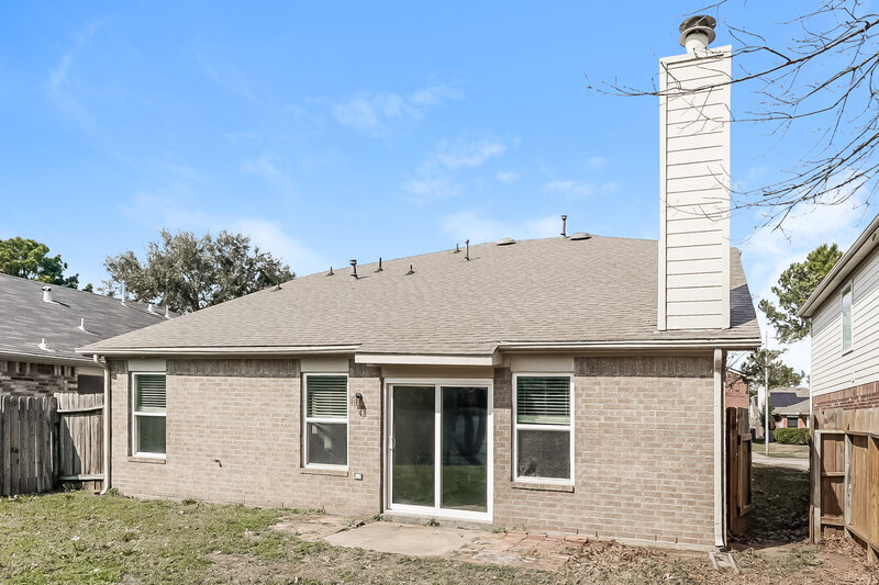2,265/Mo, 11915 Sonora Springs Dr Tomball, TX 77375 Rear View