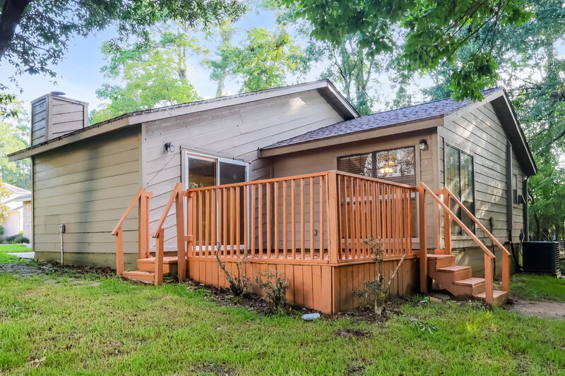1,750/Mo, 11631 Alcott Dr Montgomery, TX 77356 Rear View