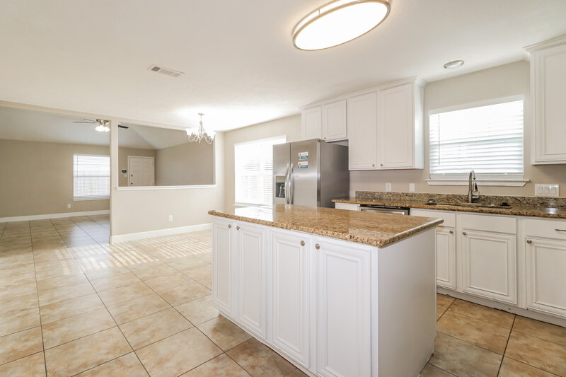 1,900/Mo, 17314 Cormorant Ct Humble, TX 77396 Kitchen View