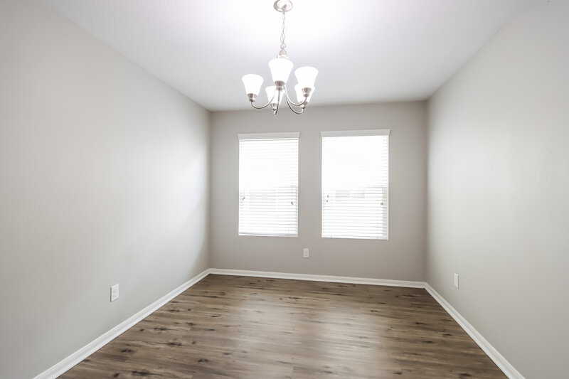 0/Mo, 9943 Chimney Swift Ln Conroe, TX 77385 Dining Room View