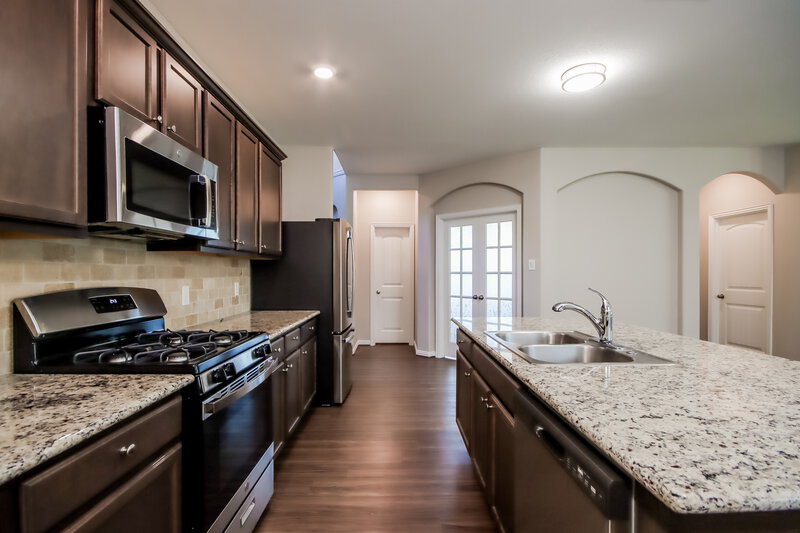 2,770/Mo, 15934 Tug Ct Crosby, TX 77532 Kitchen View 2