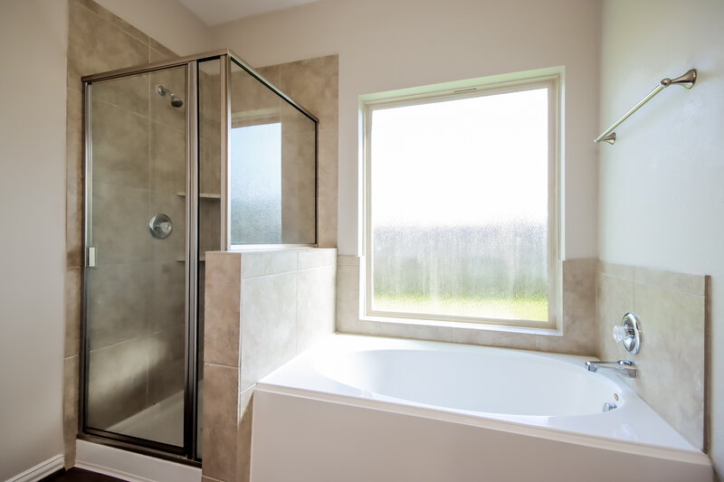 2,770/Mo, 15934 Tug Ct Crosby, TX 77532 Bathroom View
