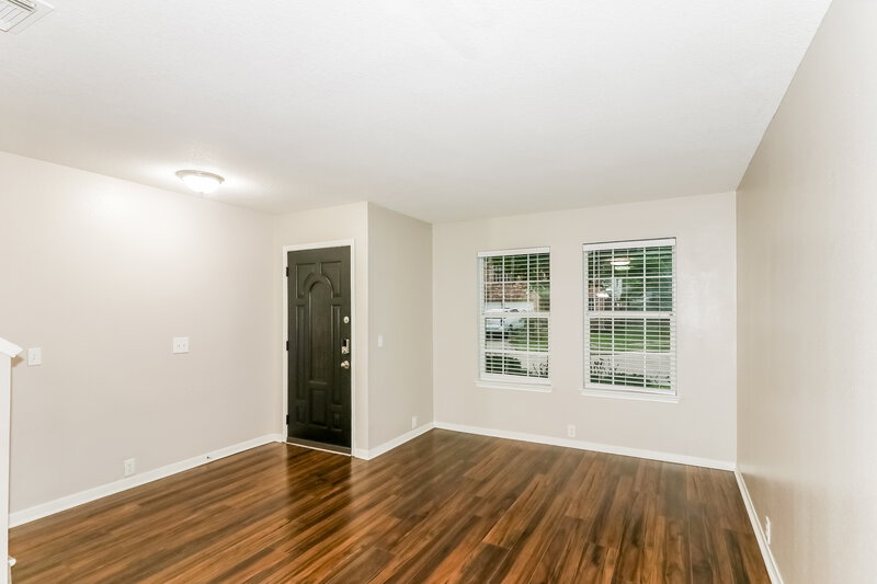 2,470/Mo, 17411 Hoover Gardens Dr Houston, TX 77095 Living Room View