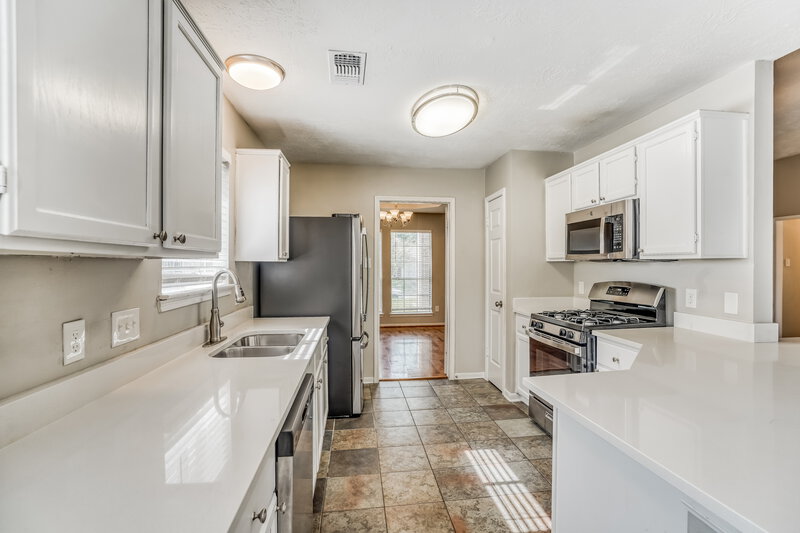 2,165/Mo, 3013 Quill Meadow Dr League City, TX 77573 Kitchen View 2