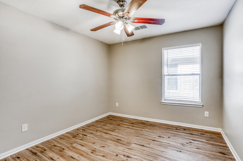 2,165/Mo, 3013 Quill Meadow Dr League City, TX 77573 Bedroom View