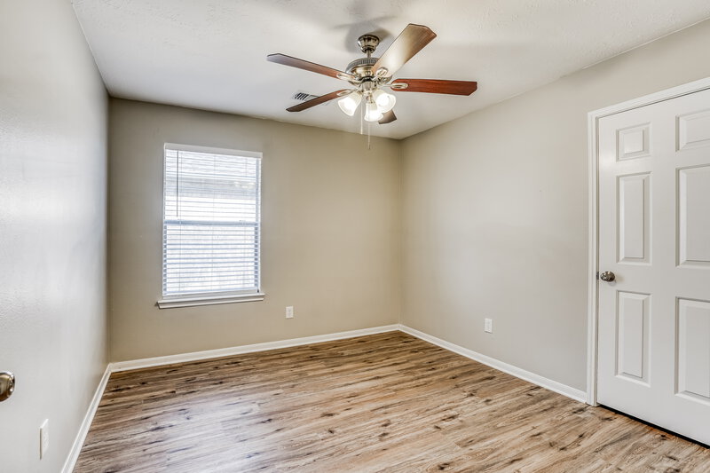 2,165/Mo, 3013 Quill Meadow Dr League City, TX 77573 Bedroom View 2