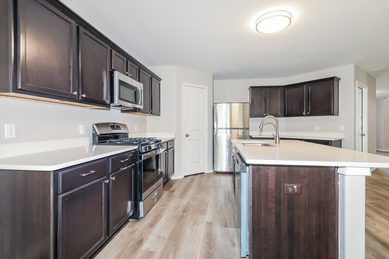 2,890/Mo, 20307 Louetta Reach Dr Spring, TX 77388 Kitchen View 2