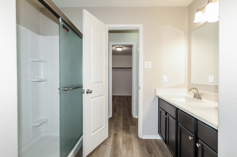 2,890/Mo, 20307 Louetta Reach Dr Spring, TX 77388 Main Bathroom View