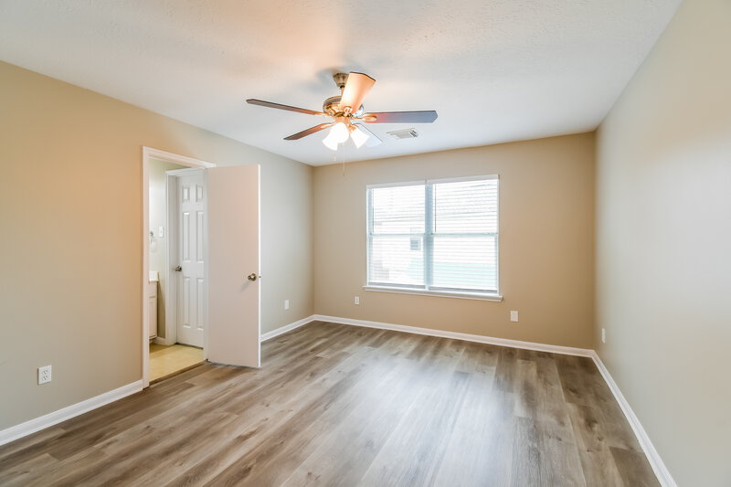 2,290/Mo, 11934 Cedar Mesa Dr Houston, TX 77034 Main Bedroom View 2