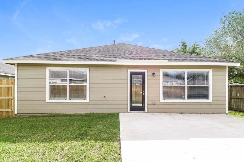 2,760/Mo, 8322 Wainwright Way Rosharon, TX 77583 Rear View