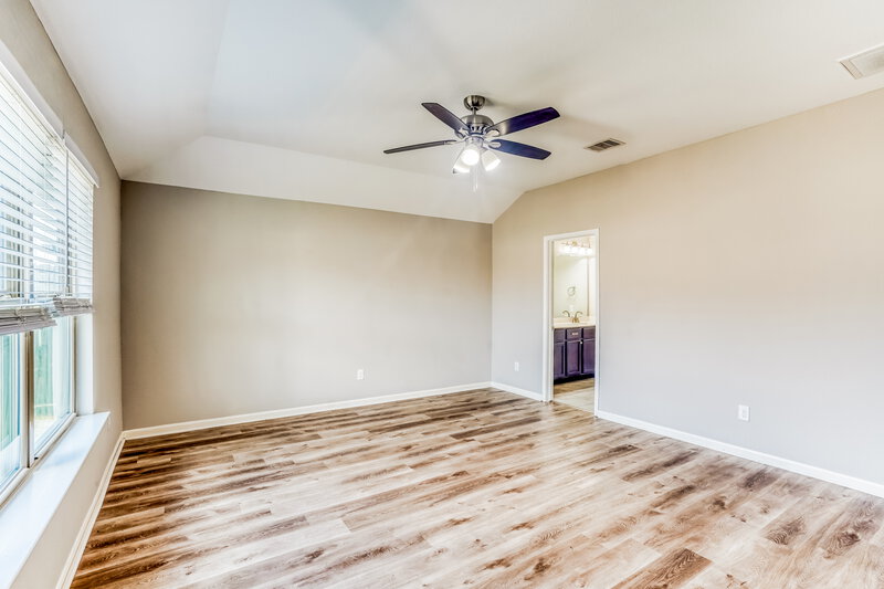 2,040/Mo, 8419 Ideal Dr Rosharon, TX 77583 Main Bedroom View